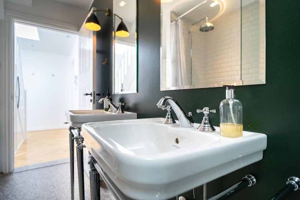 Central Penthouse With Panoramic Private Terrace Apartment Copenhagen